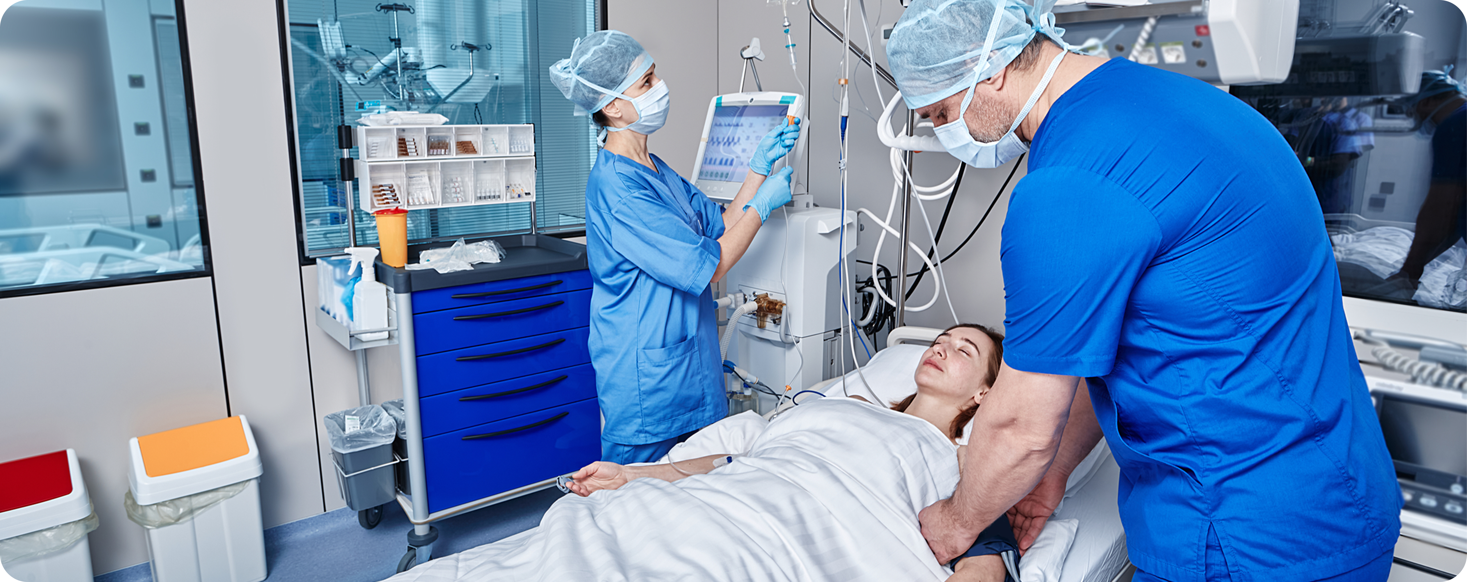 Advanced Critical Care Unit (ICU)